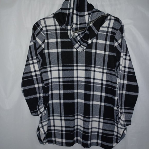 ADRIENNE VITTADINI WOMEN'S PLAID LONG SLEEVE COWL NECK TOP - Picture 1 of 13